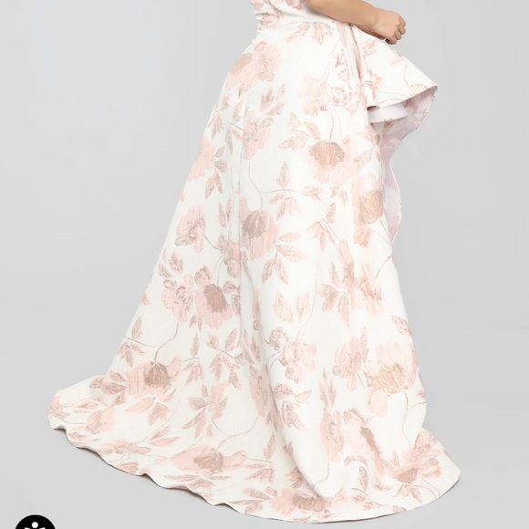 Living High Society Slit Gown - Pink - Picture 4 of 6